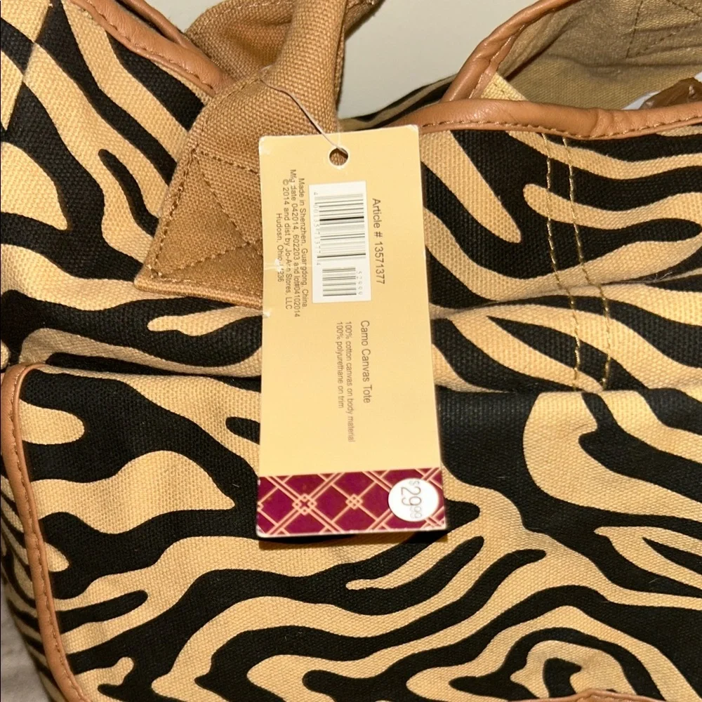 Large Zebra Canvas Craft Tote Bag NWT‎
